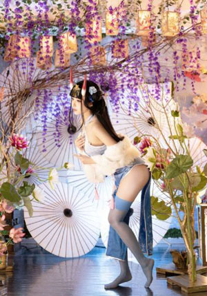 和爸爸kiss动漫