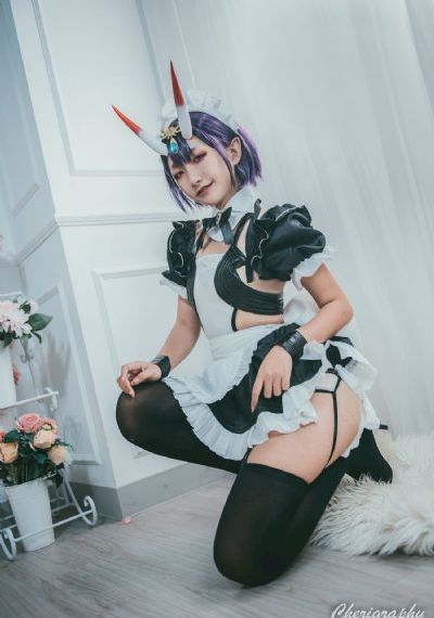 三级之恋
