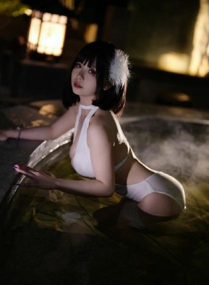 她来自胡自志明市
