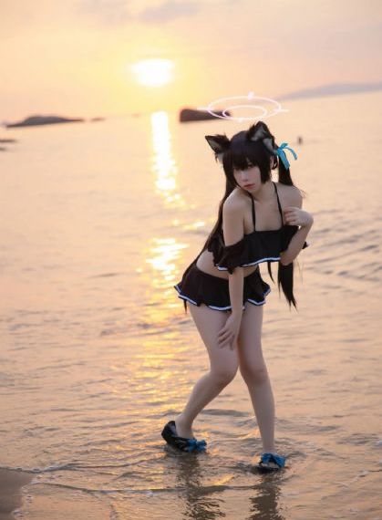 解开女警裤子猛烈进入